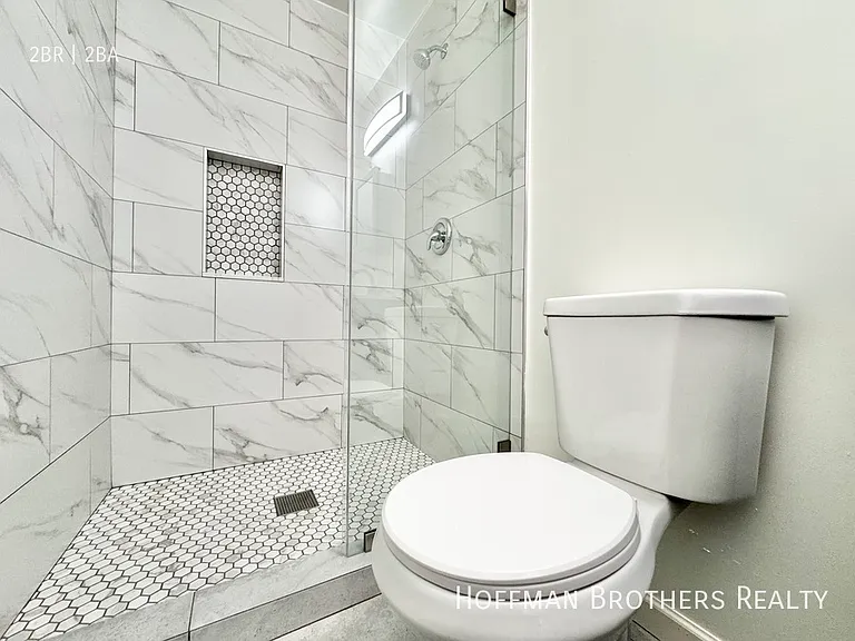 930 S Shenandoah St #2 — Photo 11