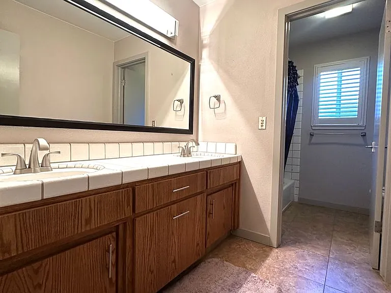 3450 Sarolou Dr — Photo 29