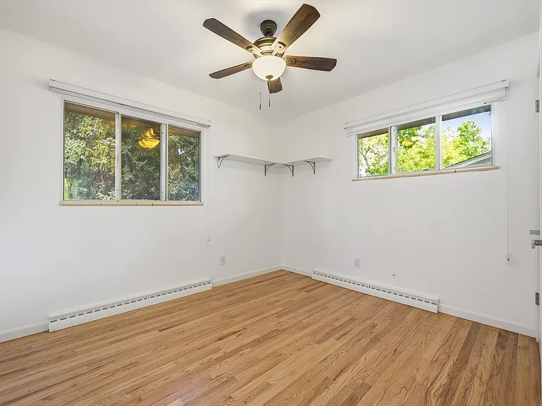 532 S Union Blvd — Photo 10