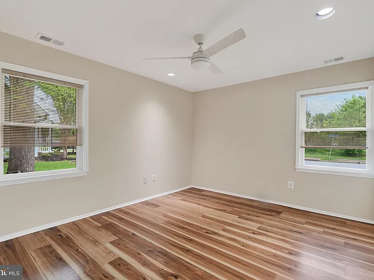 4214 Penner Ln — Photo 27