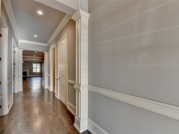 5th image of 157 Rosshandler Rd