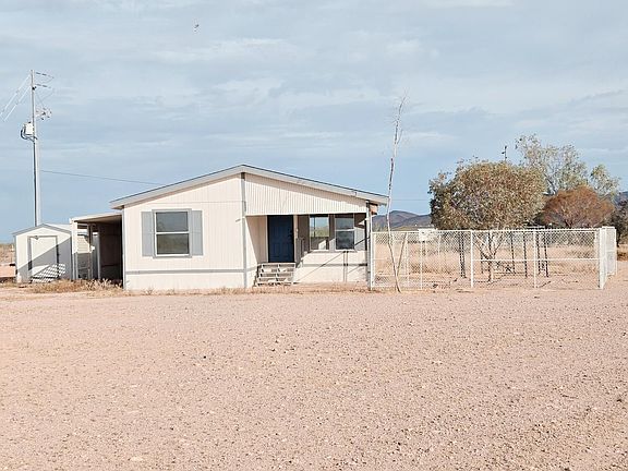 3rd image of 43104 W CATALINA Drive