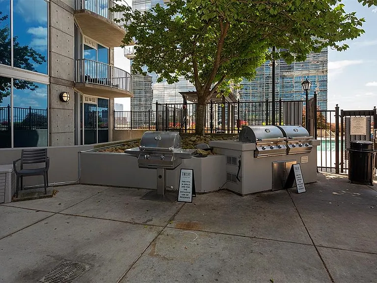 400 W Peachtree St NW #2310 — Photo 26