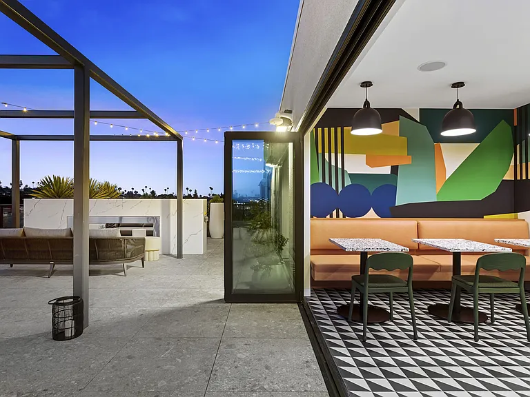 The Charlie Mar Vista — Photo 29