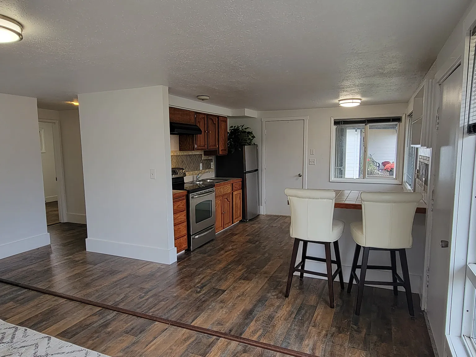2 bed, 100 sqft, $1,850 — Photo 2