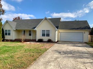 3615 Castlebrooke Ln, Cookeville, TN 38501
