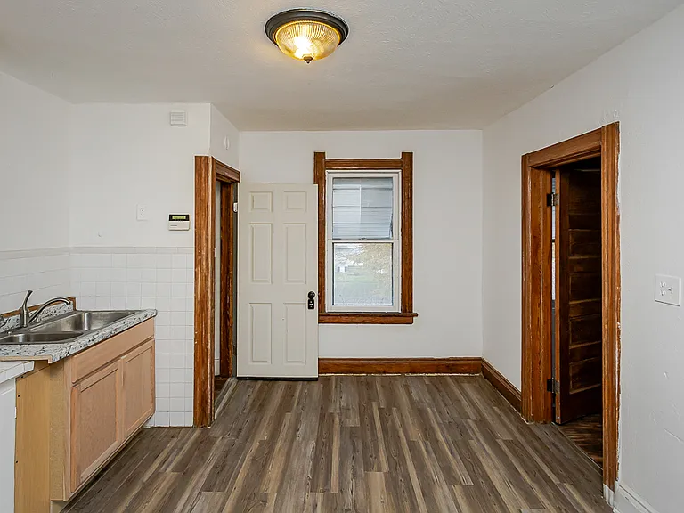 243 E Weber St #2 — Photo 14