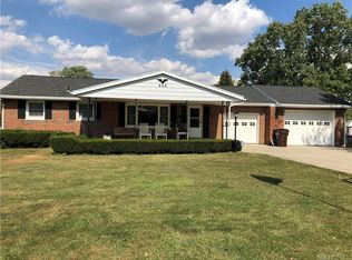 406 E South St, Gratis, OH 45330