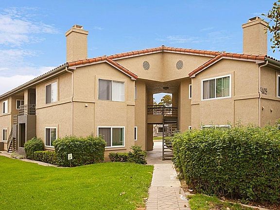 3rd image of 7405 Charmant Dr #2124