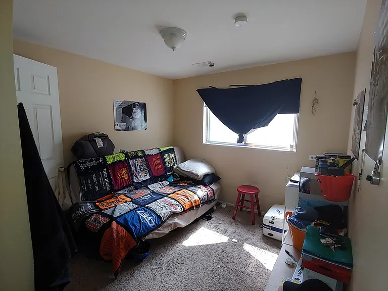 715 Gilpin Dr — Photo 9