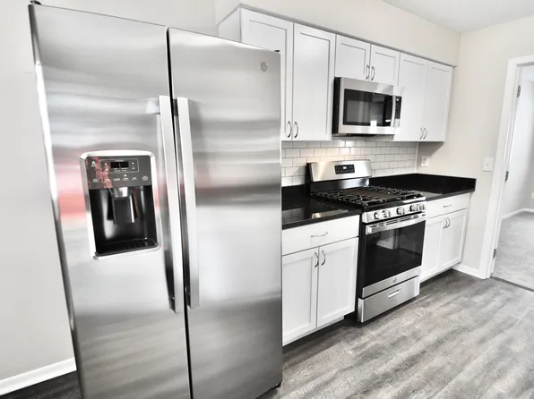 7089 146th St W, Apple Valley, MN 55124