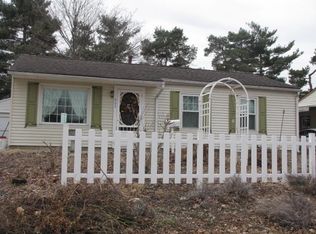 605 Ridgefield Rd, Newark, OH 43055