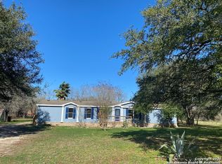 50 Savannah Rdg, Von Ormy, TX 78073