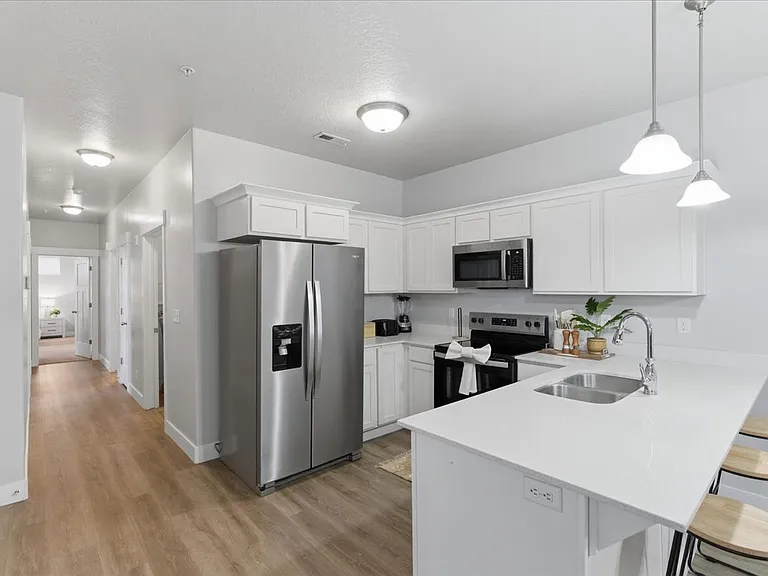14469 S Selving Way #C201 — Photo 13