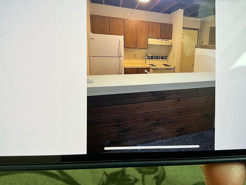 1st image of 794 Kentwood Dr #1