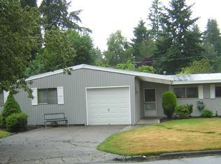 16459 NE 17th Pl, Bellevue, WA