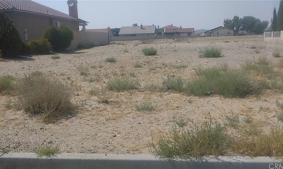 2nd image of 24080 El Rancho Dr