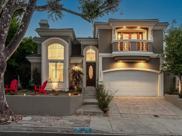 1201 17th St, Manhattan Beach, CA 90266