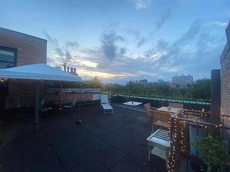 228 Commonwealth Ave #10 — Photo 15