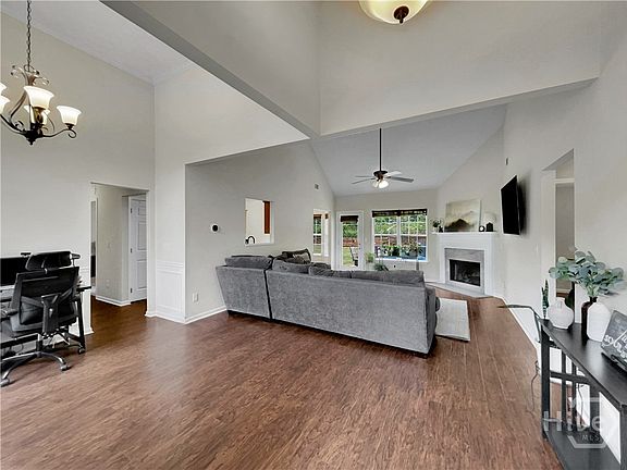 4th image of this home