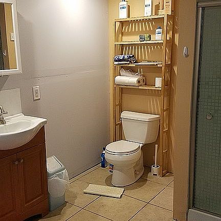 5th image of 6530 Denny Ave