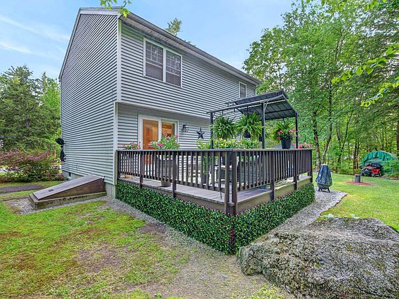 4th image of 184 Jefferson Drive