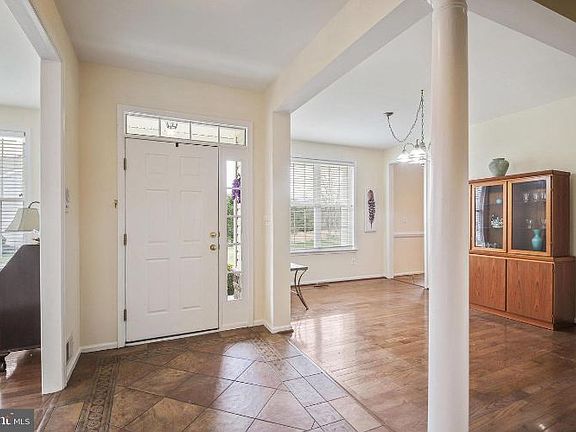5th image of 6548 Alderwood Way