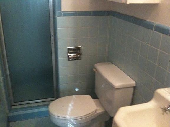 5th image of 513 W Vista Dr