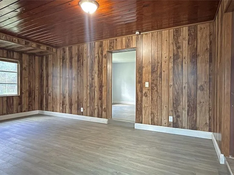 126 Palm Dr — Photo 12