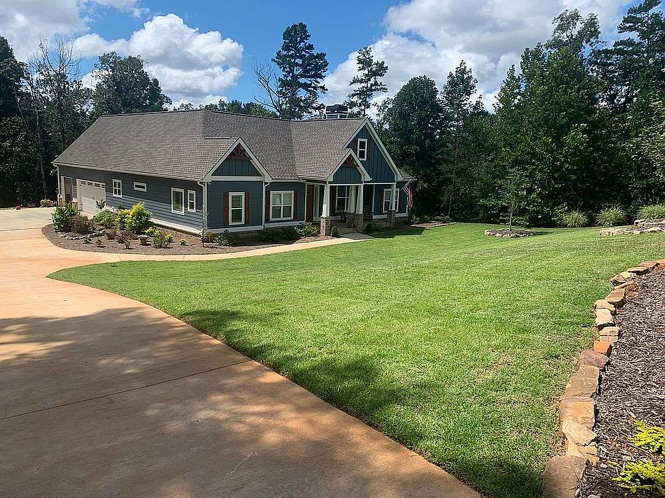 2nd image of 189 Stillwater Ln
