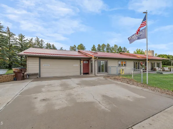 14063 48th St NW, Williston, ND 58801