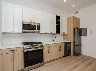 618 W Wrightwood Ave #2R, Chicago, IL 60614