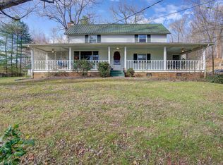 339 Max Jett Rd, Johnson City, TN 37601