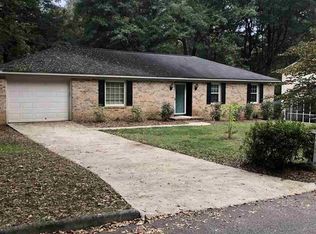 120 Valley Forge Dr, Greer, SC 29650