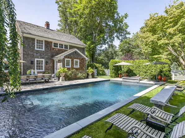 17 Lockwood Ave, Bridgehampton, NY 11932