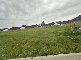 1910 Yellowstone Dr, Barling, AR 72923