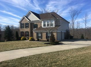 854 Trappers Xing, Milford, OH 45150