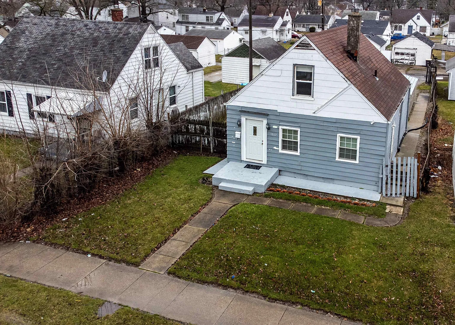 1017 McKinnie Ave photo 1