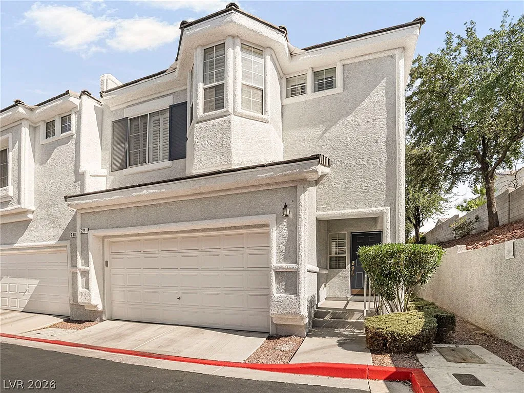 3 bed, 2.5 bath, 1769 sqft, $2,150 — Photo 4