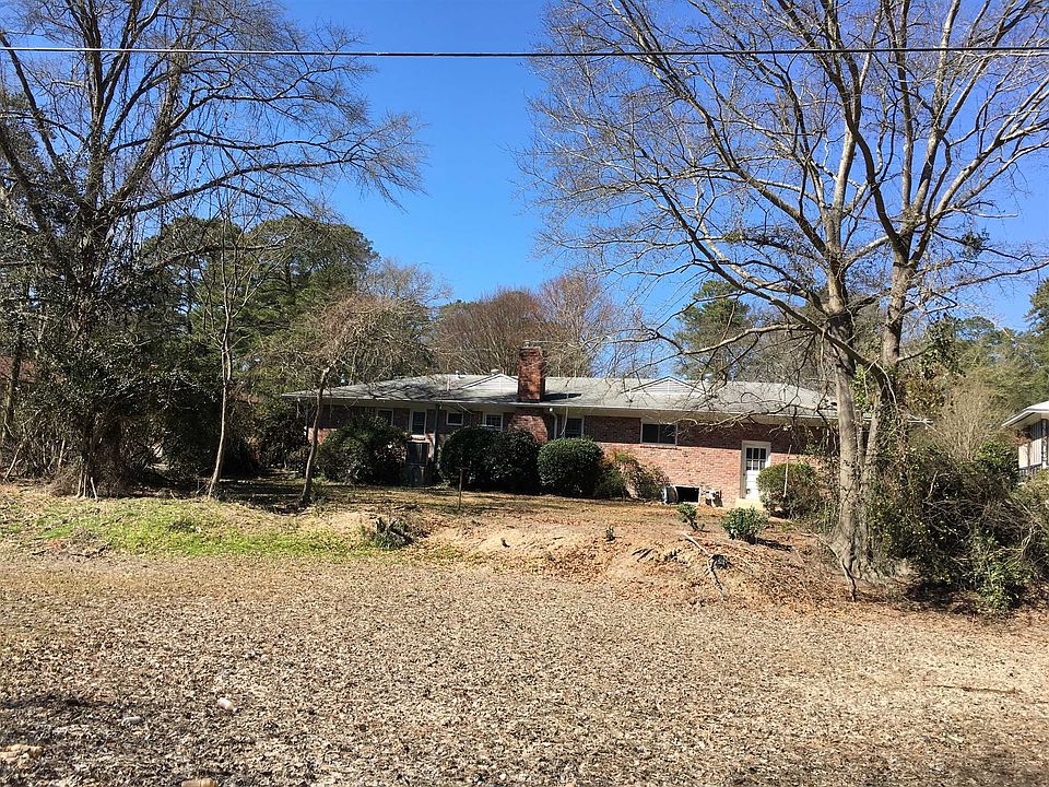 2nd image of 848 Burwell Ln