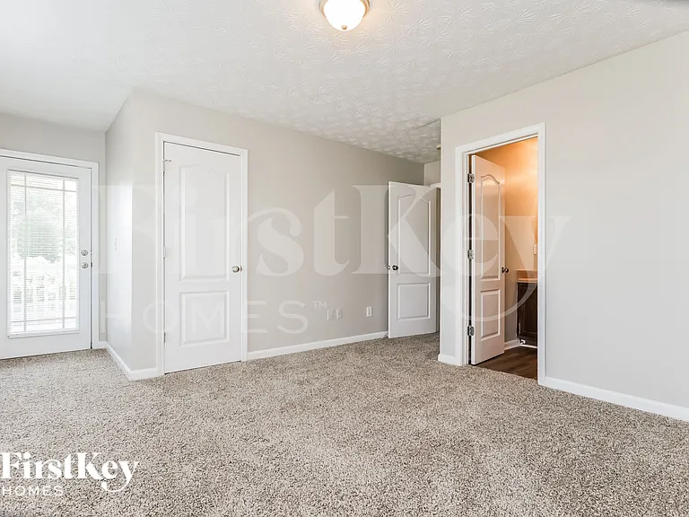 1126 McConaughy Ct — Photo 9
