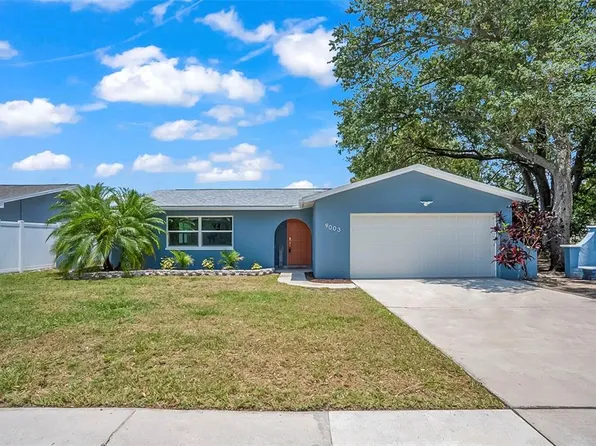 9003 127th St, Seminole, FL 33776