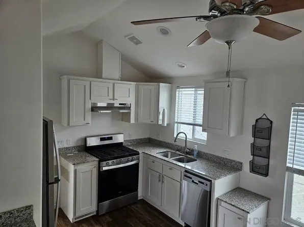 1549 N Vulcan Ave Space 60, Encinitas, CA 92024