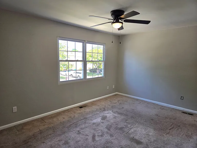 1315 River Birch Run S — Photo 12