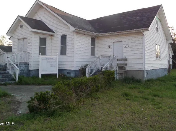 (undisclosed Address), New Bern, NC 28560