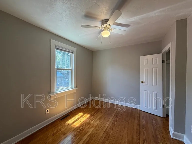 3313 Williams St — Photo 8