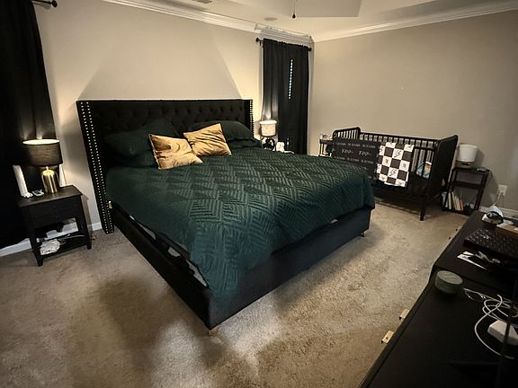 4th image of 206 Elwell Rd