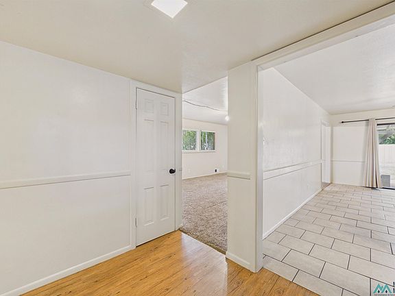 4th image of 24 Forest Dr
