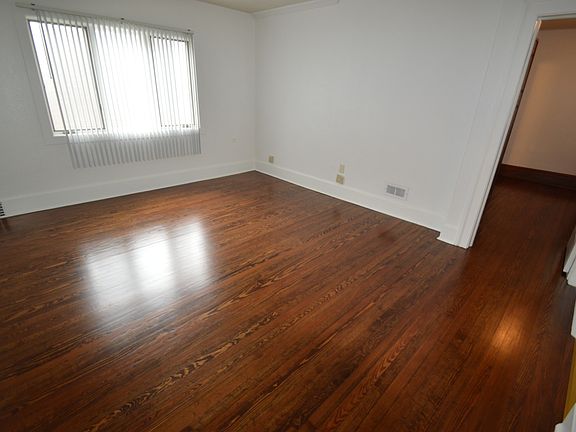 Gorgeous hardwood floors