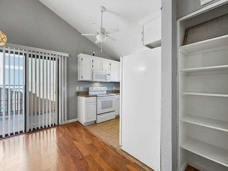 5704 E Aire Libre Ave #1031 — Photo 7